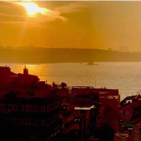 Cihangir'de Harika Deniz Manzarasi 아파트 이스탄불